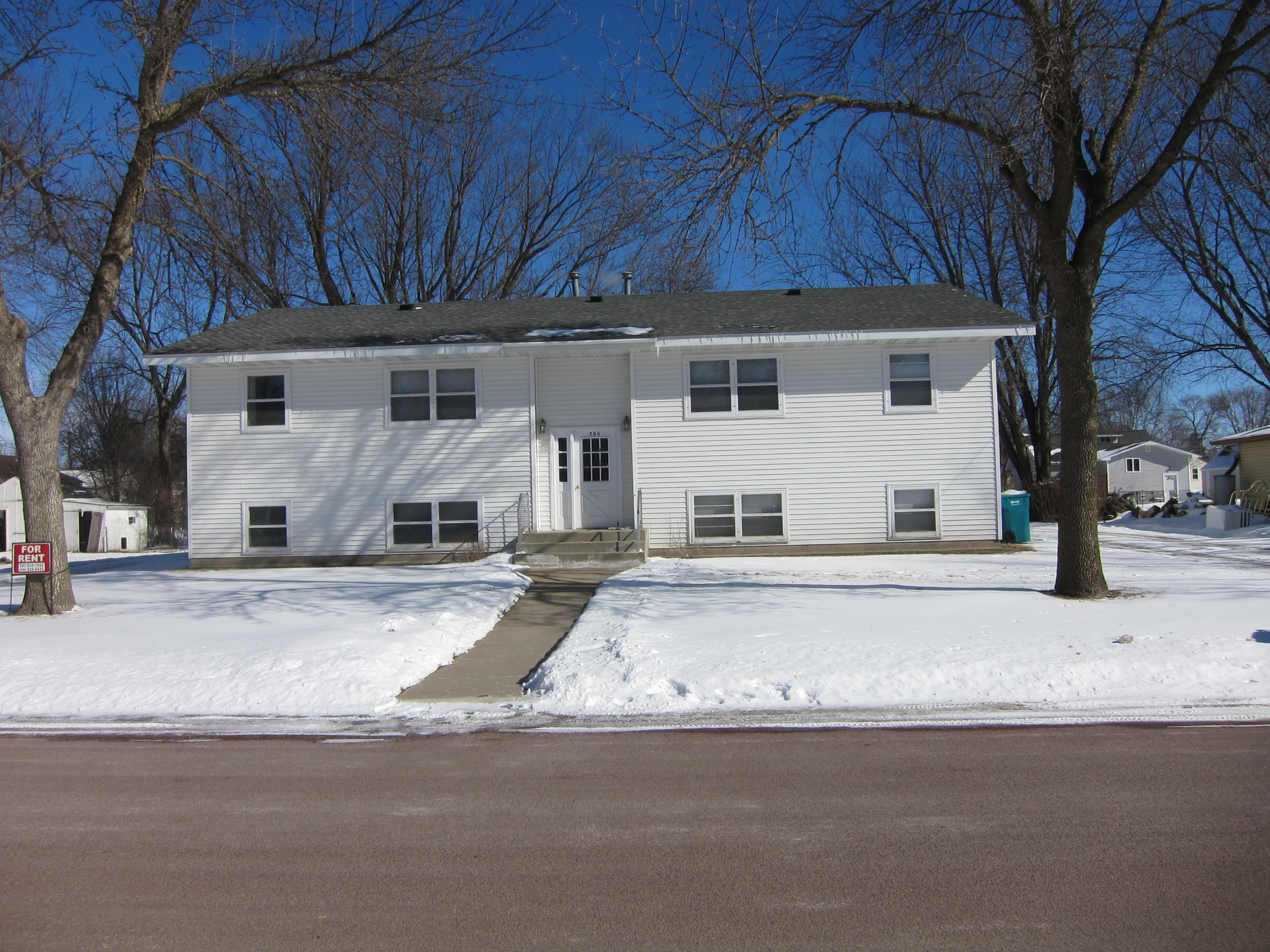 Waseca Apartments picture 0